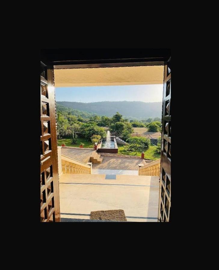 Villa Colonial Pet Friendly 3 Bhk With Outstanding Views *