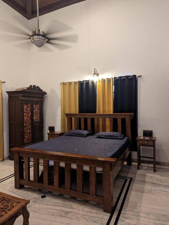 Villa Colonial Pet Friendly 3 Bhk With Outstanding Views