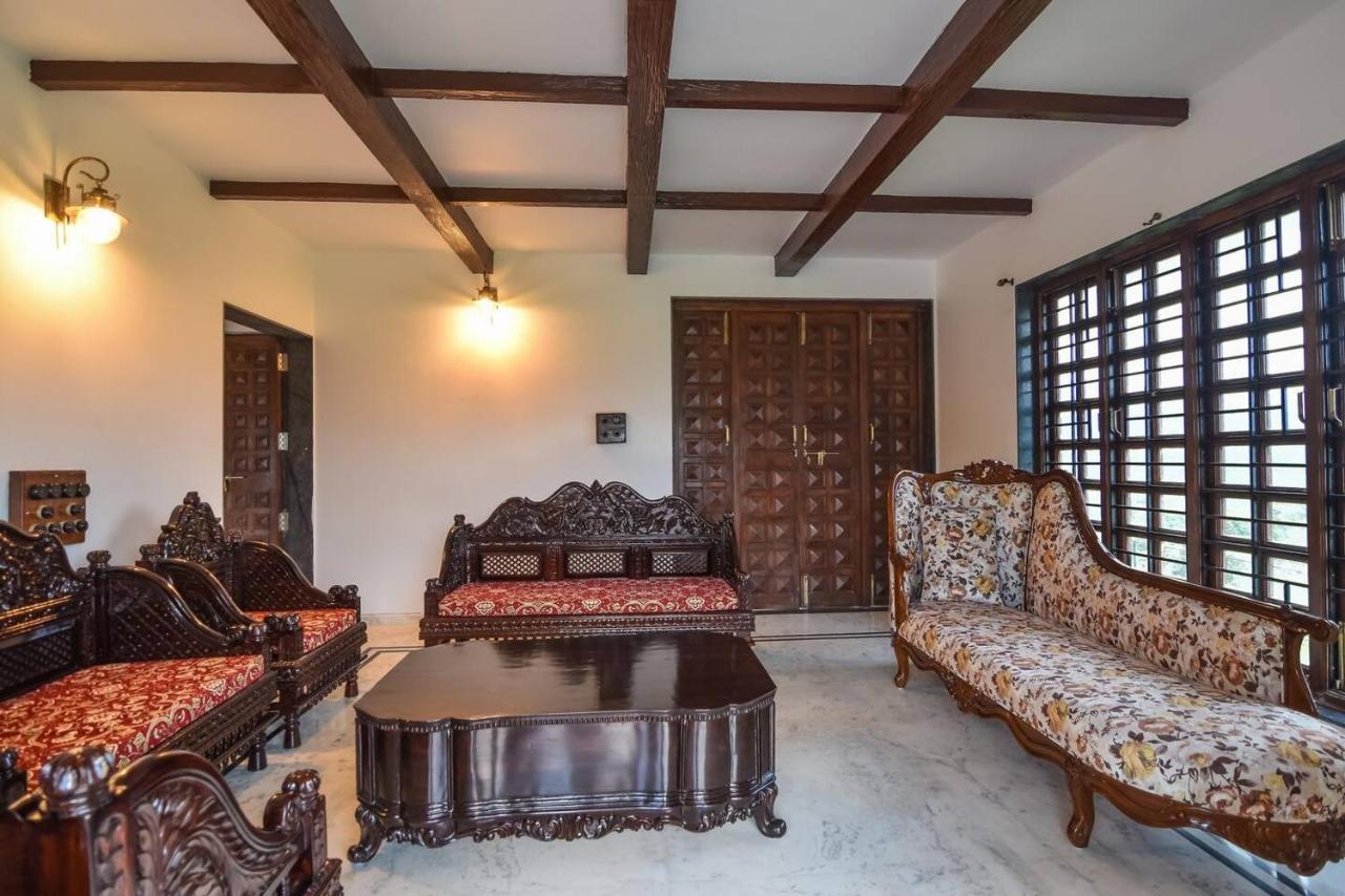 Colonial Pet Friendly 3 Bhk With Outstanding Views Villa Lonavala