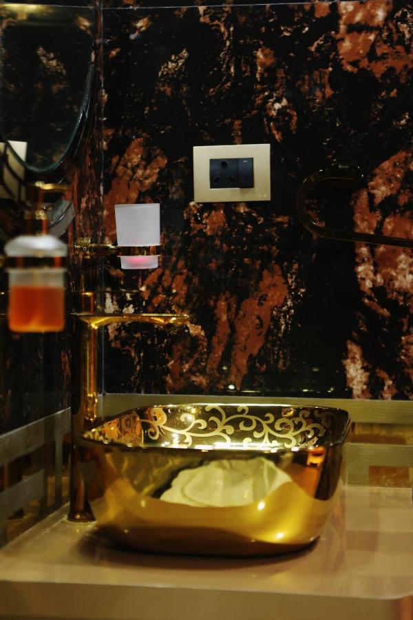 World Villa, * Lonavala