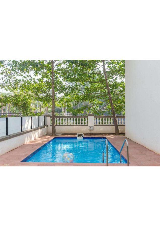 Red Lotus 5bhk Villa *