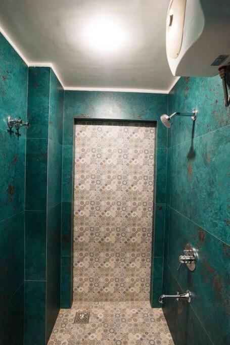 Grande Palazzo 6 Bedrooms Luxurious With Private Pool At Khandala, Villa *
