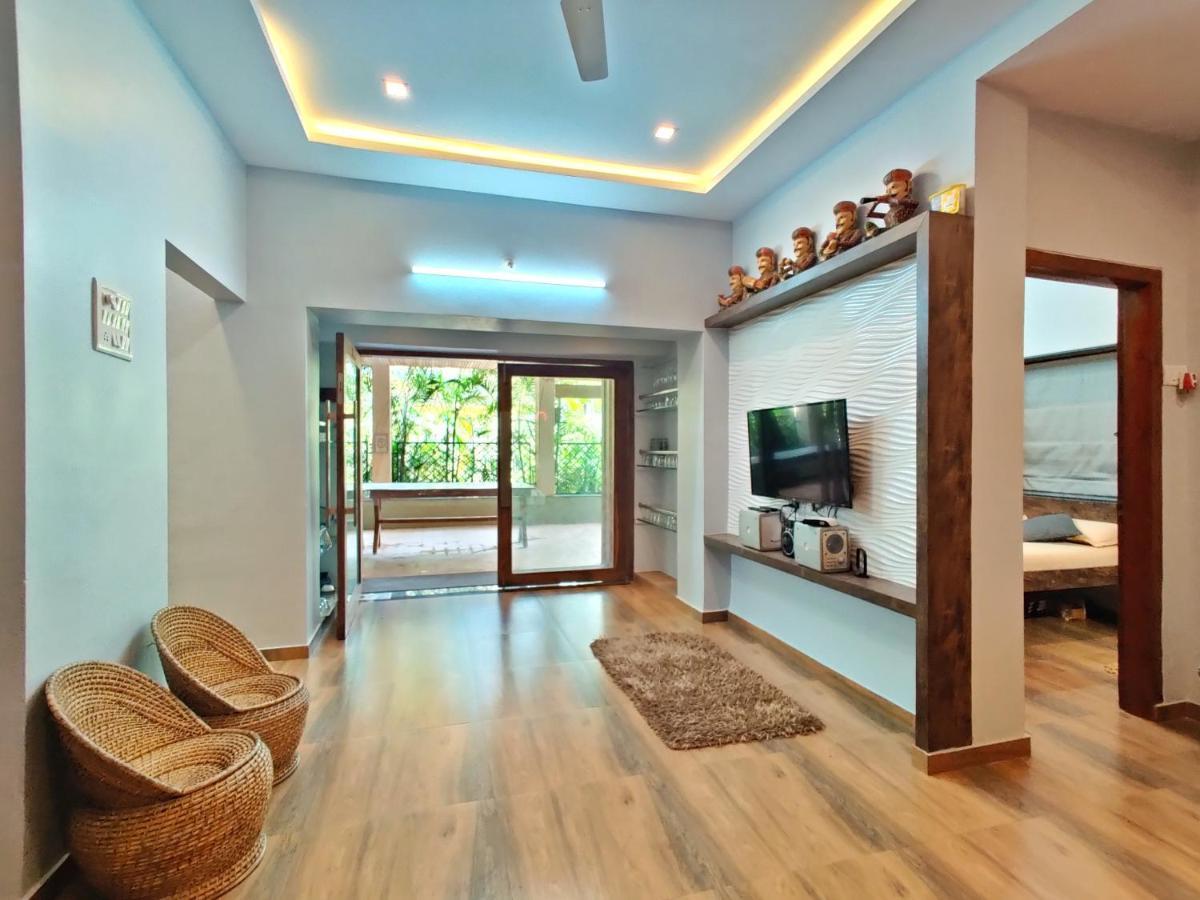 Villa Stayscape Woodhouse 6bhk *