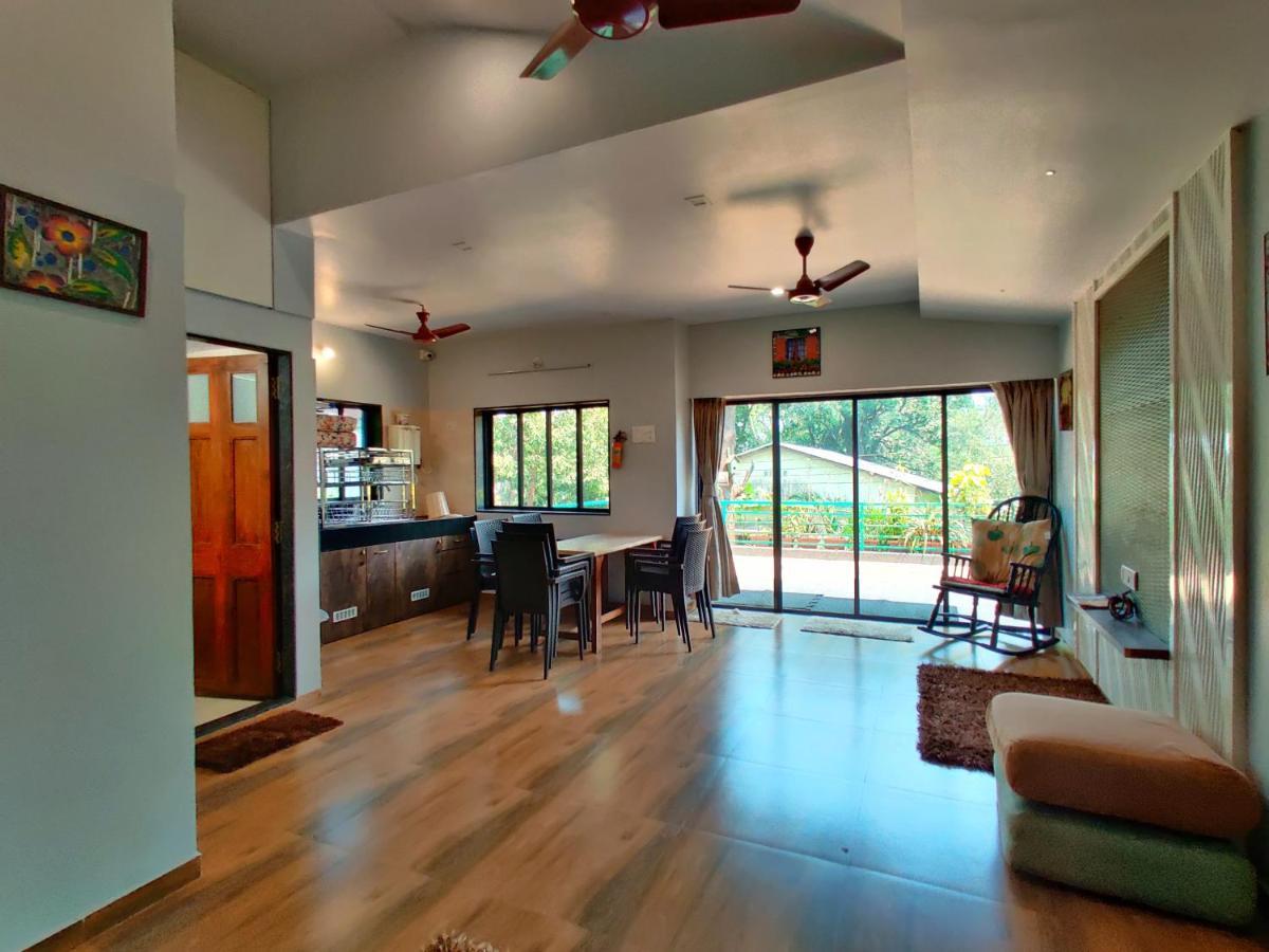Villa Stayscape Woodhouse 6bhk *