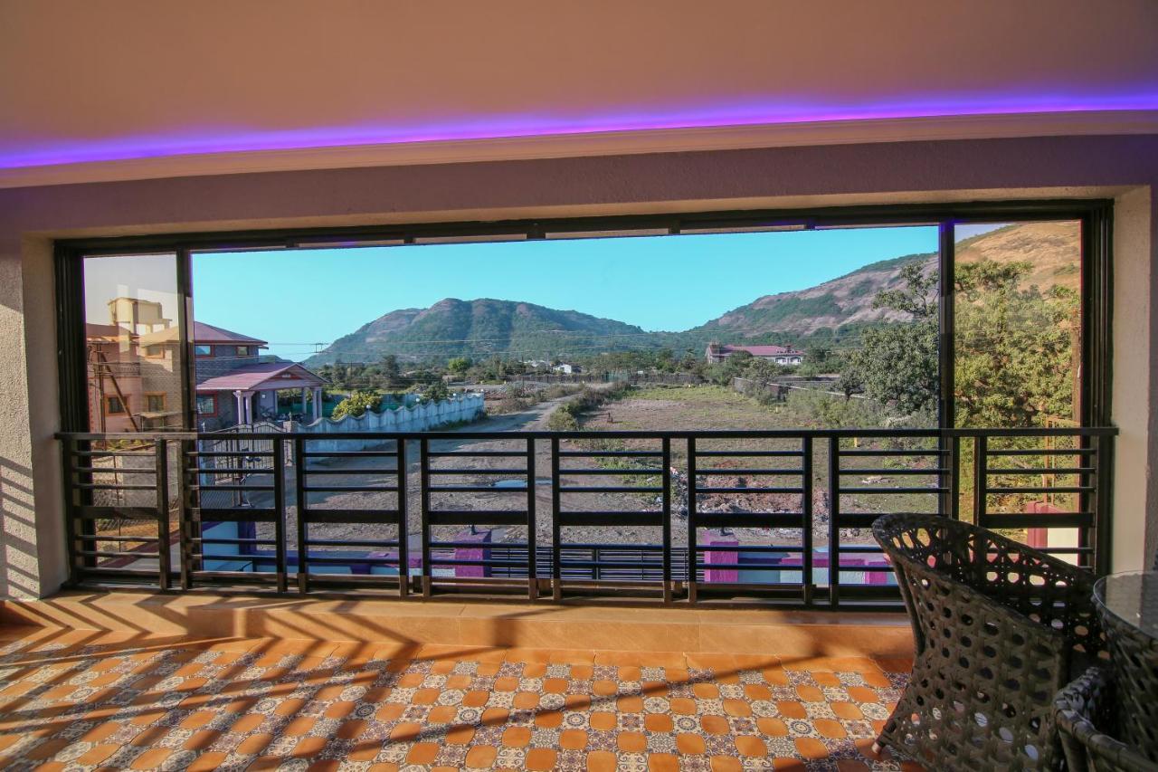 Villa Zomak 3bhk With Pvt Pool Lonavala