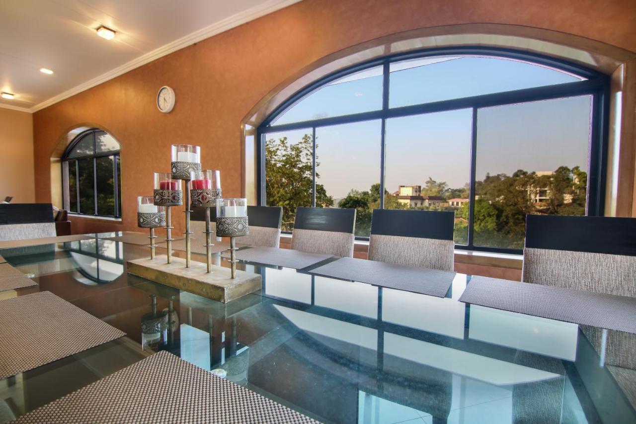 Akbar 4bhk With Pool *