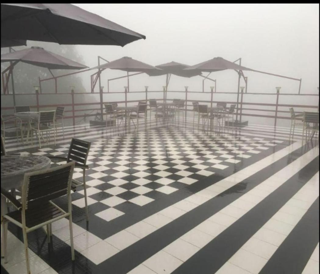 Hotel 360 South, Khandala 5*
