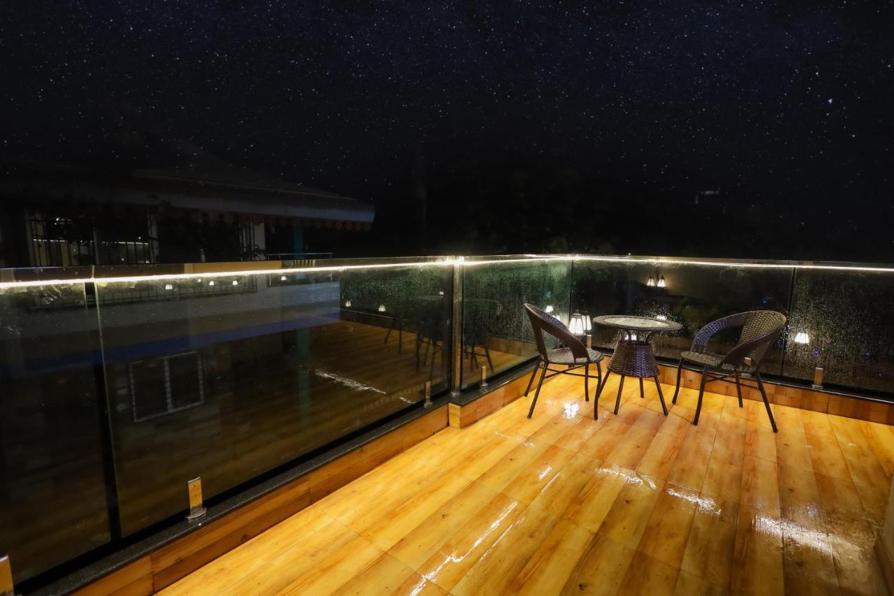 Rising East Luxurious 4bhk Villa Lonavala