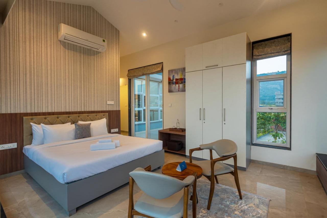 Villa Saffronstays 11:11