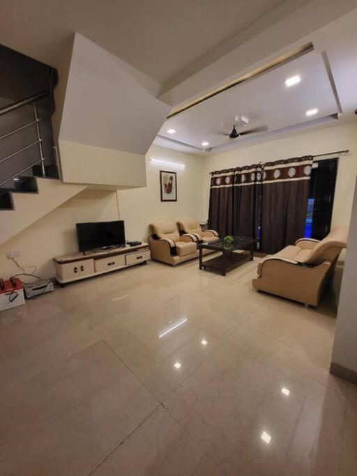 The Perfect Stays: Choudhary Villa *