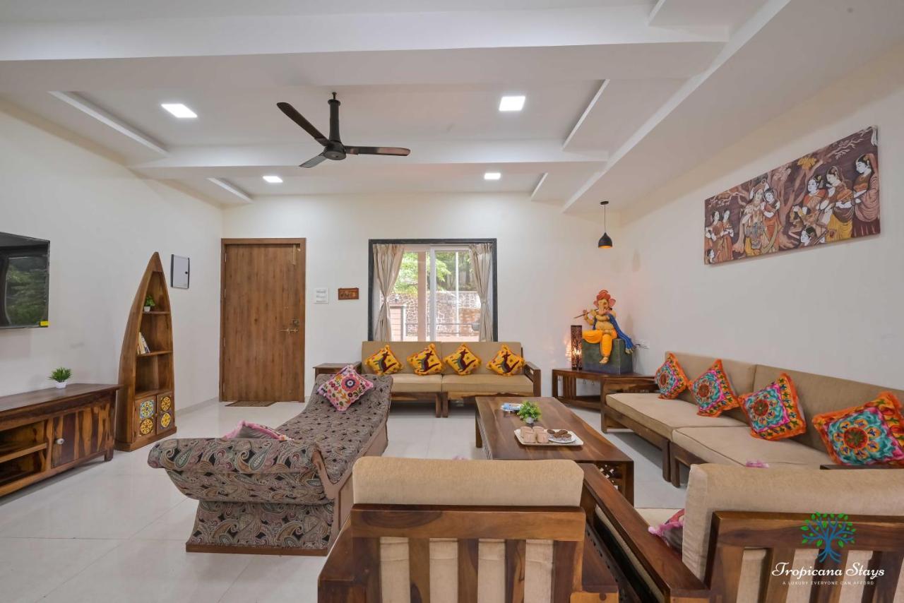 Royal Retreat By Tropicana Villa *