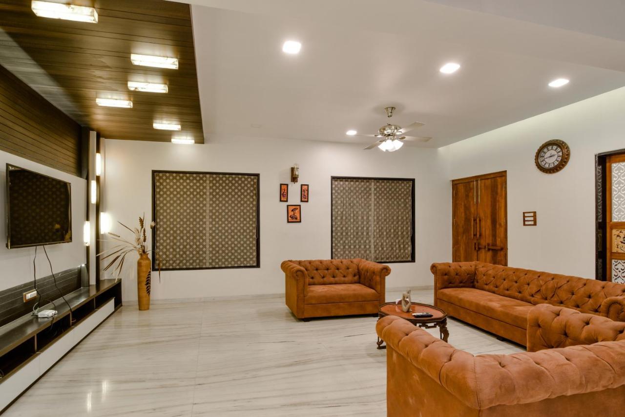 Lifeline - Luxurious Taraangan 4 Mountain View With Biggest Pool And Huge Open Area Villa *