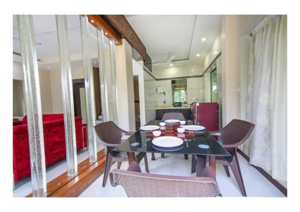 4bhk Luxury Rooftop Pool - Mars * Lonavala