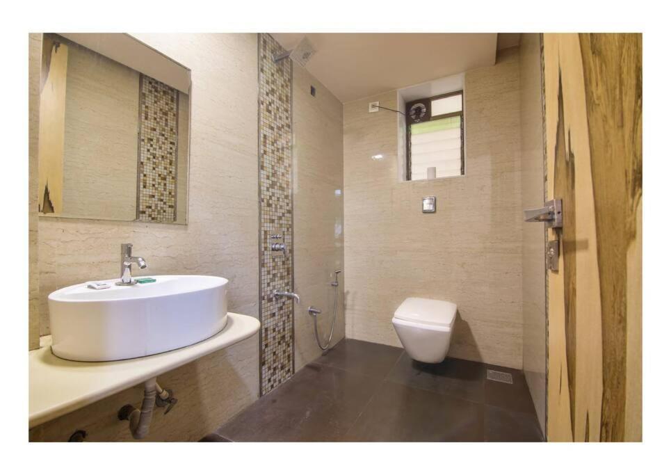 4bhk Luxury Rooftop Pool - Mars Villa Lonavala