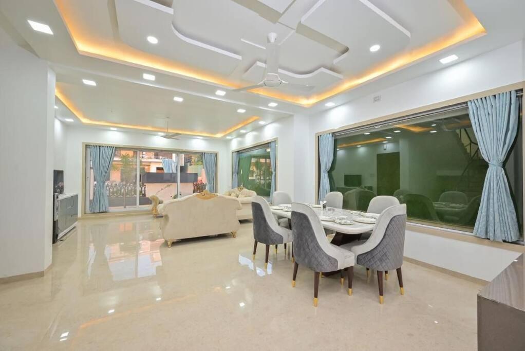 Royal Paradise Villa