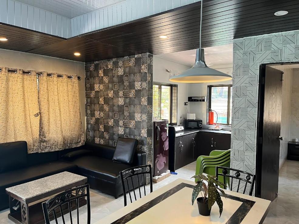 Ivy Silverhill 3 Bhk With Pool, Lonavala