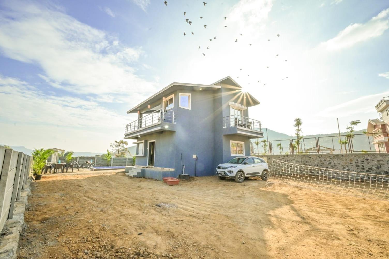 Empyrean Ll 4bhk Ll Leoncino Ll Largest Pool Ll Bbq Ii View Lonavala