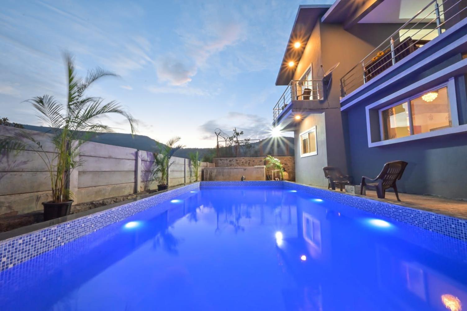 Villa Empyrean Ll 4bhk Ll Leoncino Ll Largest Pool Ll Bbq Ii View *