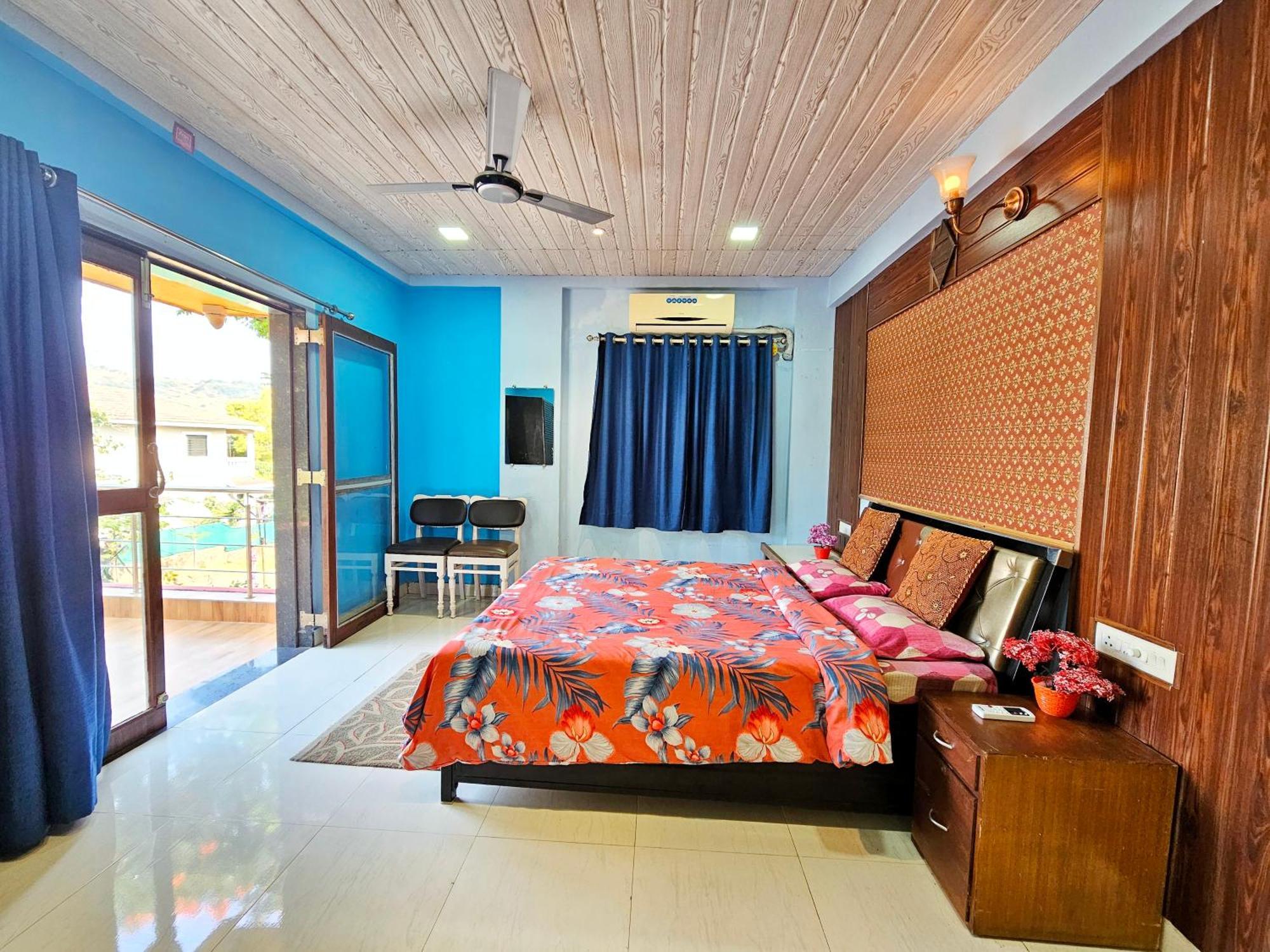 4bhk Mountain Majesty With Big Private Pool Ll In * Lonavala