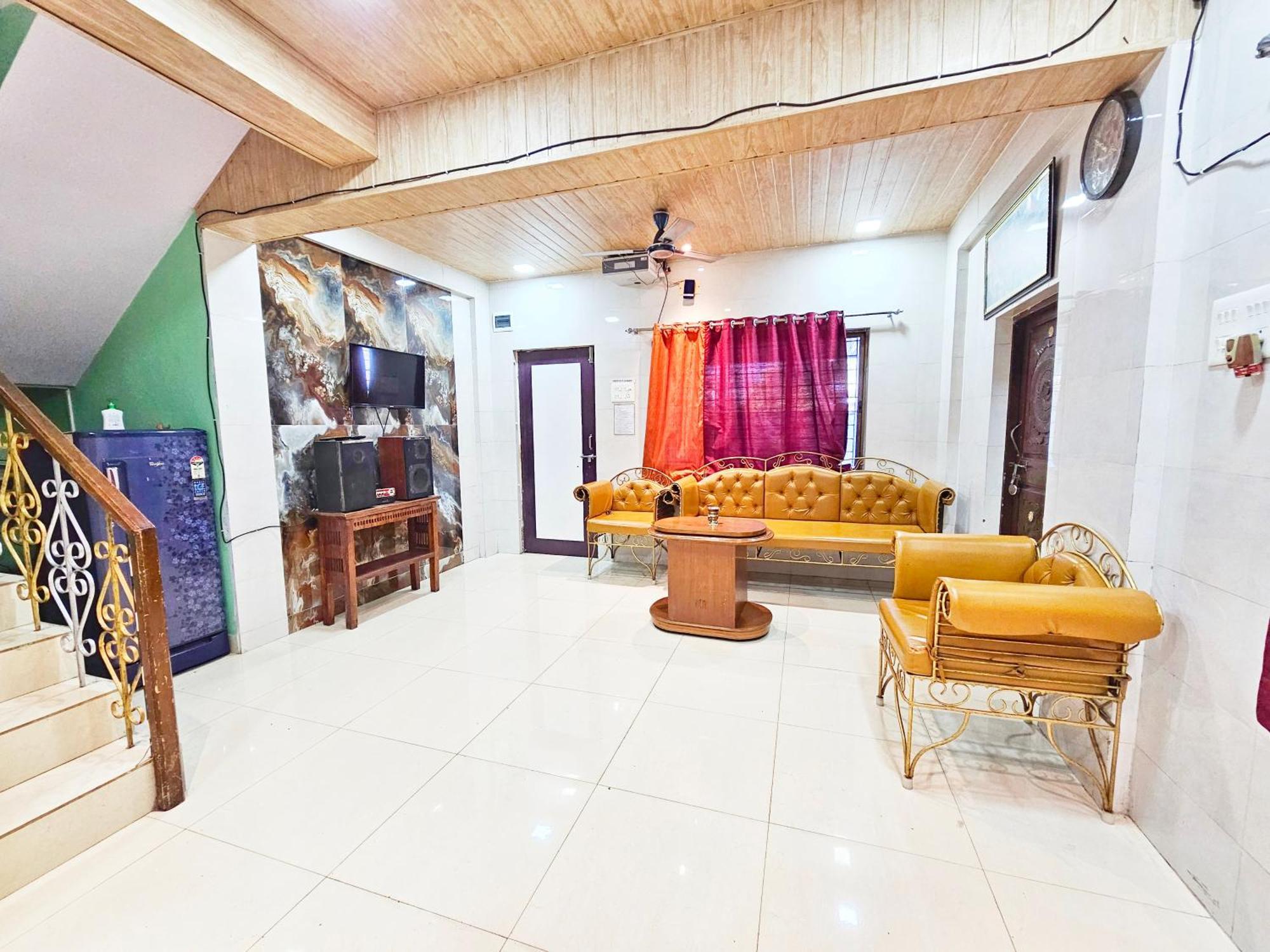 Villa 4bhk Mountain Majesty With Big Private Pool Ll In *