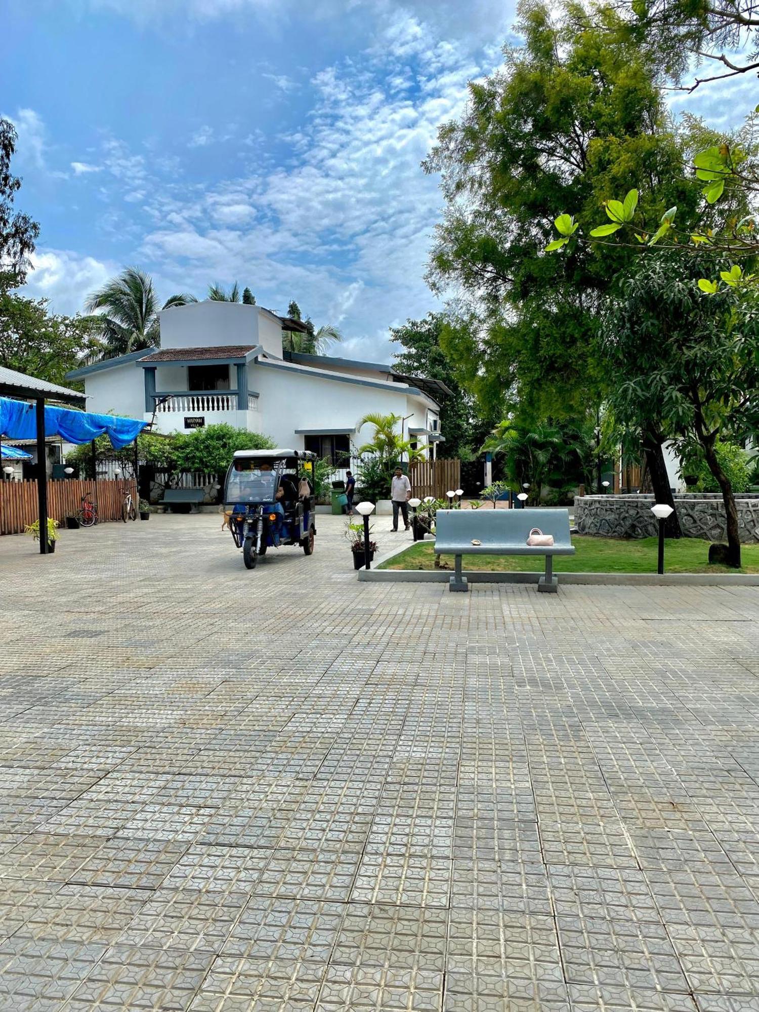 2bhk By Miracle & Villa