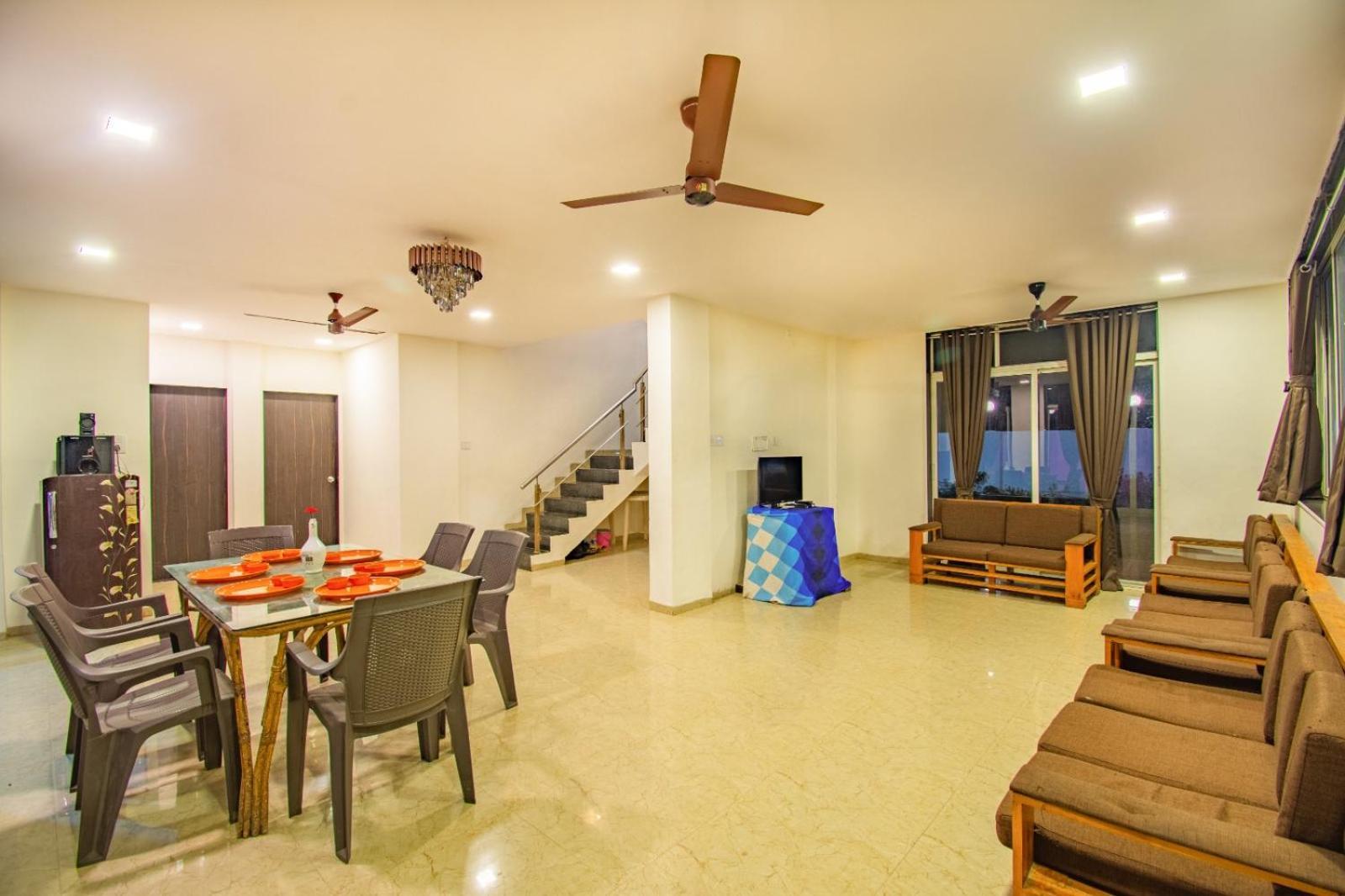 Empyrean Ll 6bhk Ll Royal Bramha Palace Ll Pvt Pool Ll Lonavala