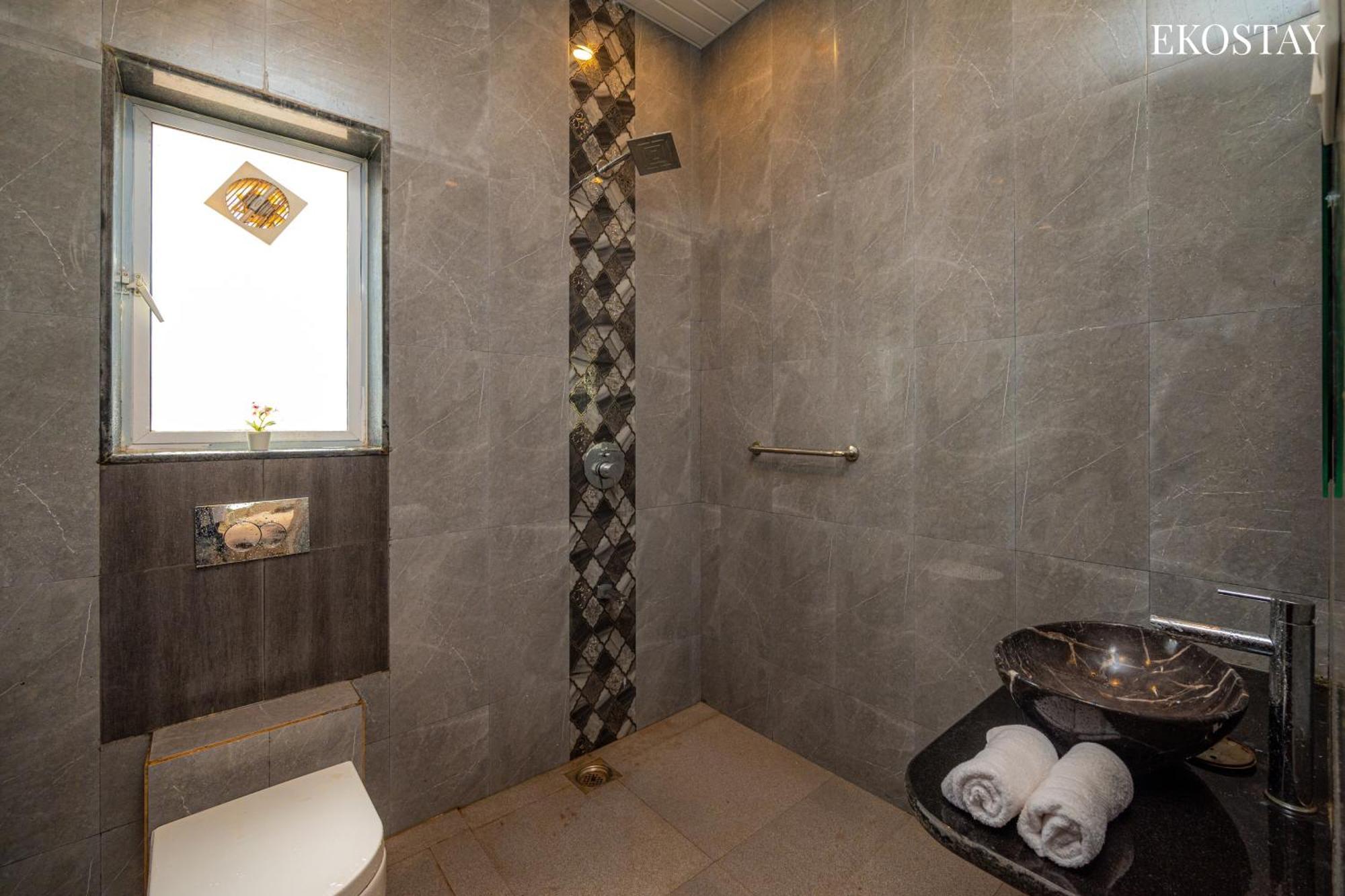 Villa Ekostay Cliffside I Mountain View