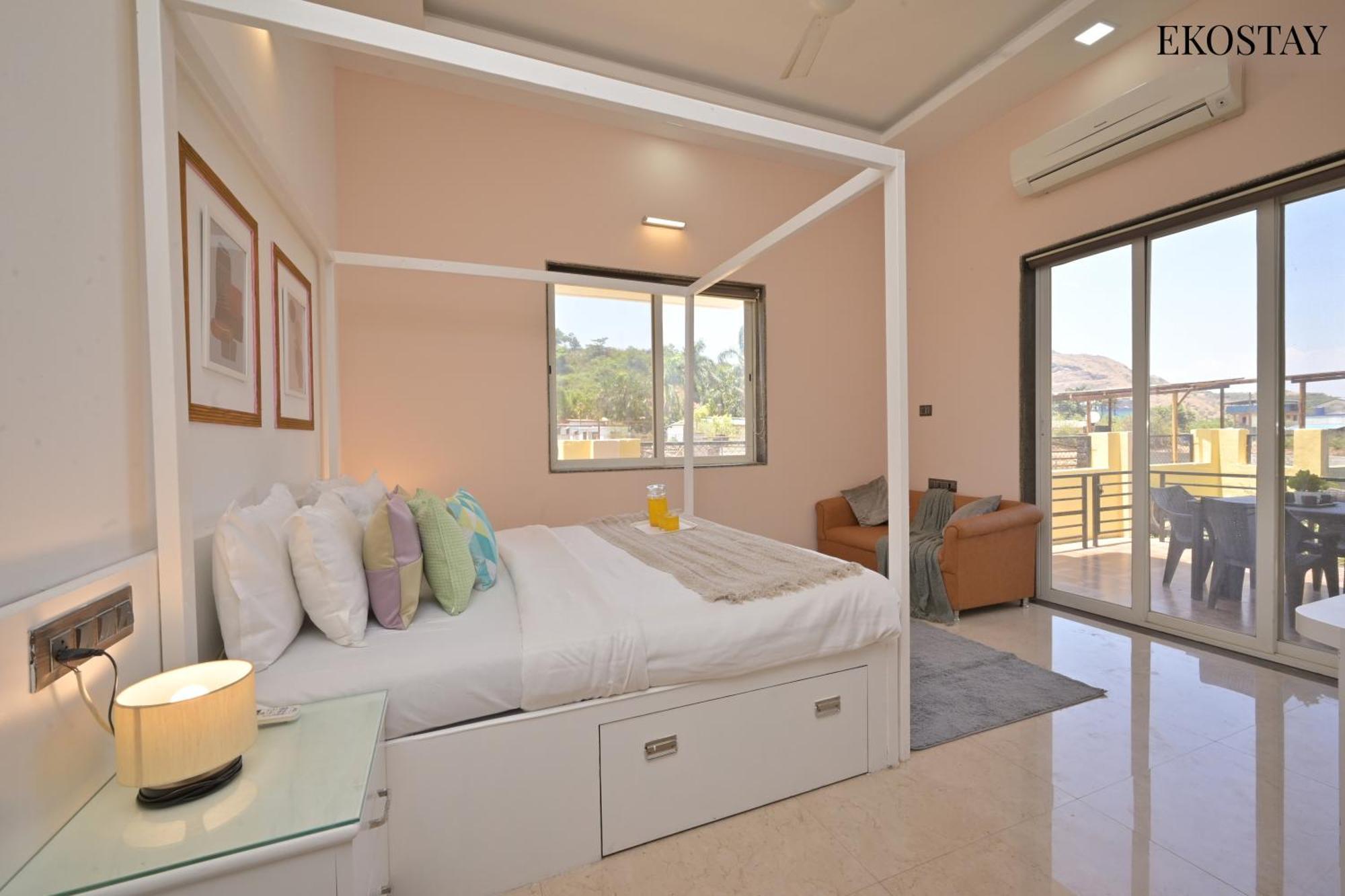 Villa Eko - Octagon Farms