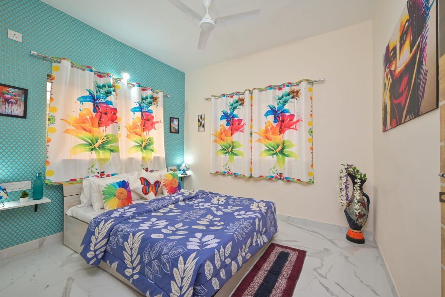 Empyrean Ll 4bhk Ll Leoncino Ll Largest Pool Ll Bbq Ii View