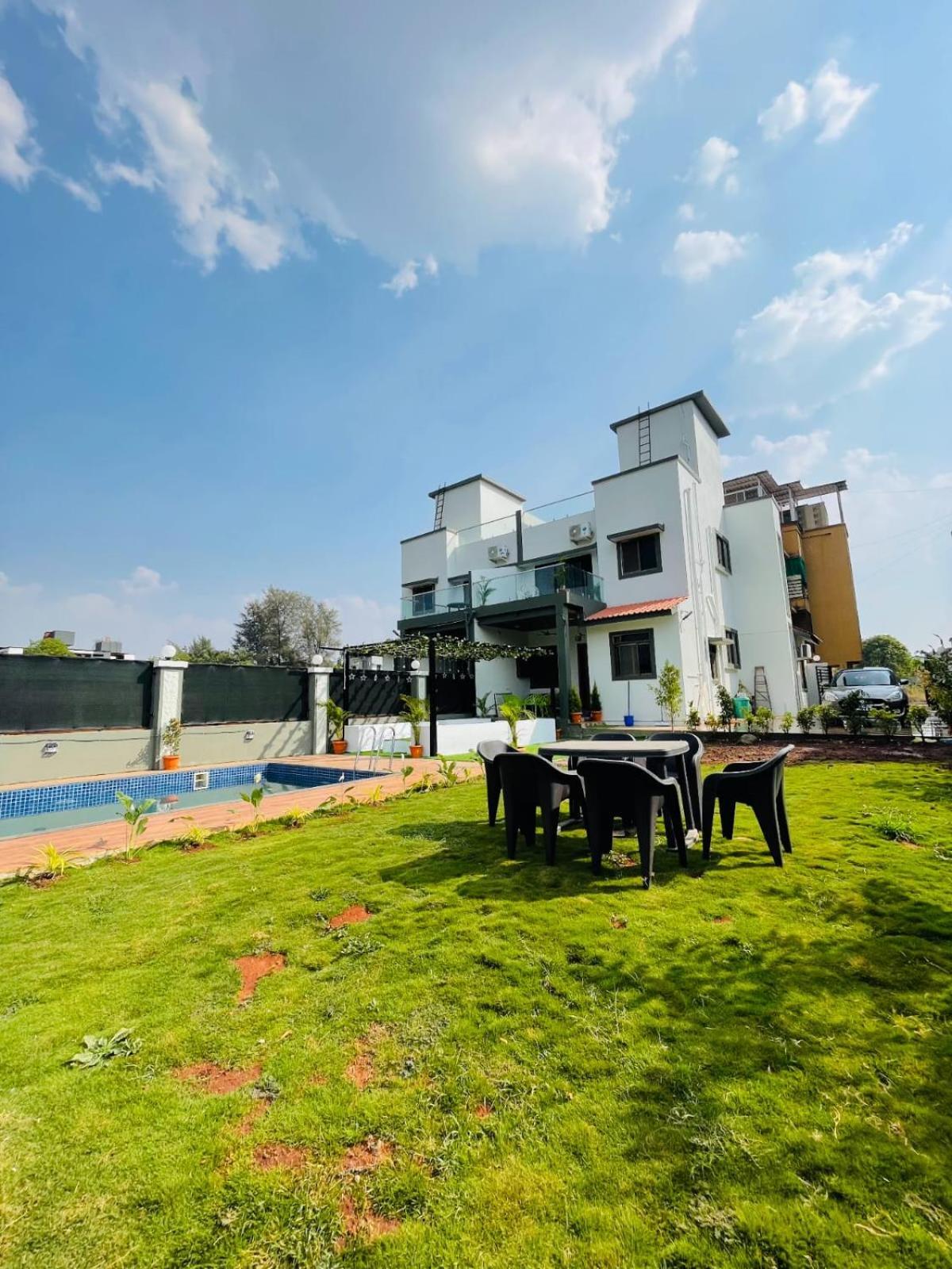 Christina 3bhk Pool Villa