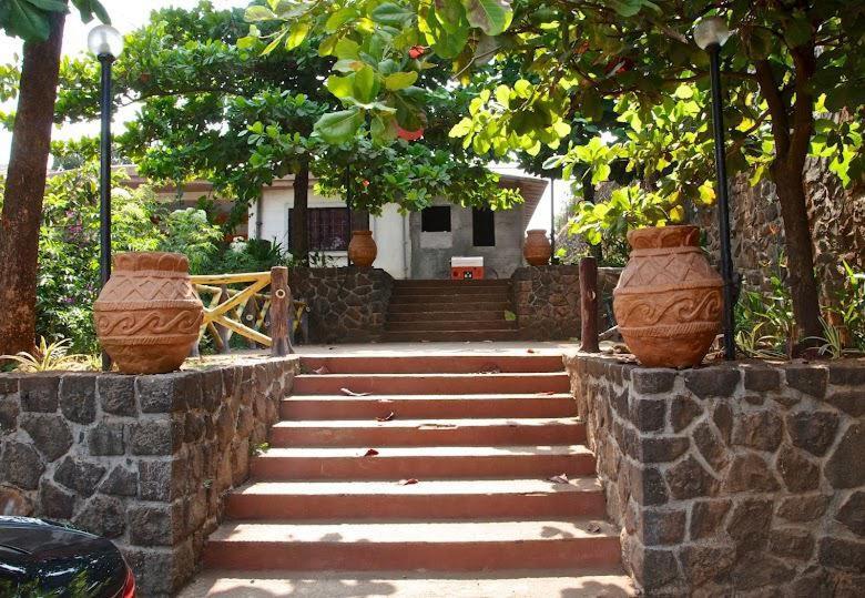 Holiday home 4bhk Bunglow In At Rs 1000 Per Head Lonavala