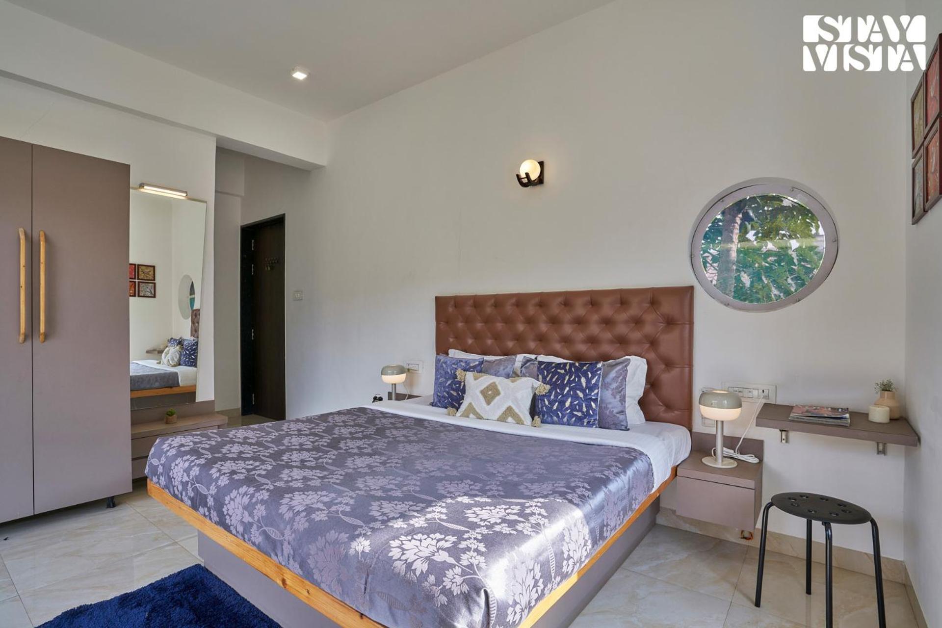 Villa Stayvista's Kaarma - Valley-view With Outdoor Pool, Lawn Featuring A Gazebo & Machan Lonavala