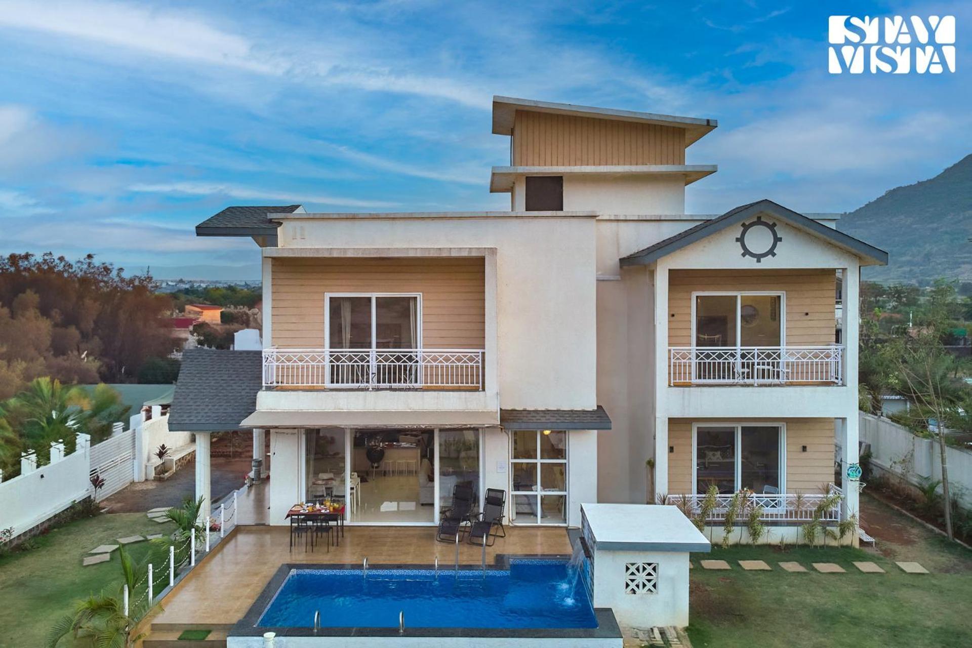 Stayvista's Kaarma - Valley-view With Outdoor Pool, Lawn Featuring A Gazebo & Machan Villa