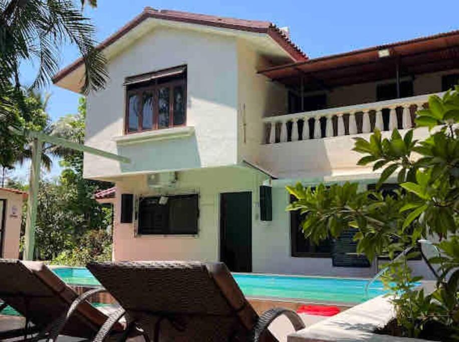Valecha Entire 4bhkbunglow With 5000 Sq Ft Garden *