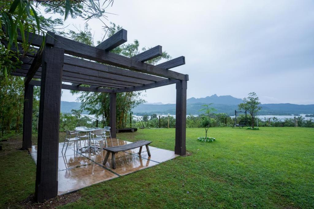 Villa Pawna By Hangout Lonavala
