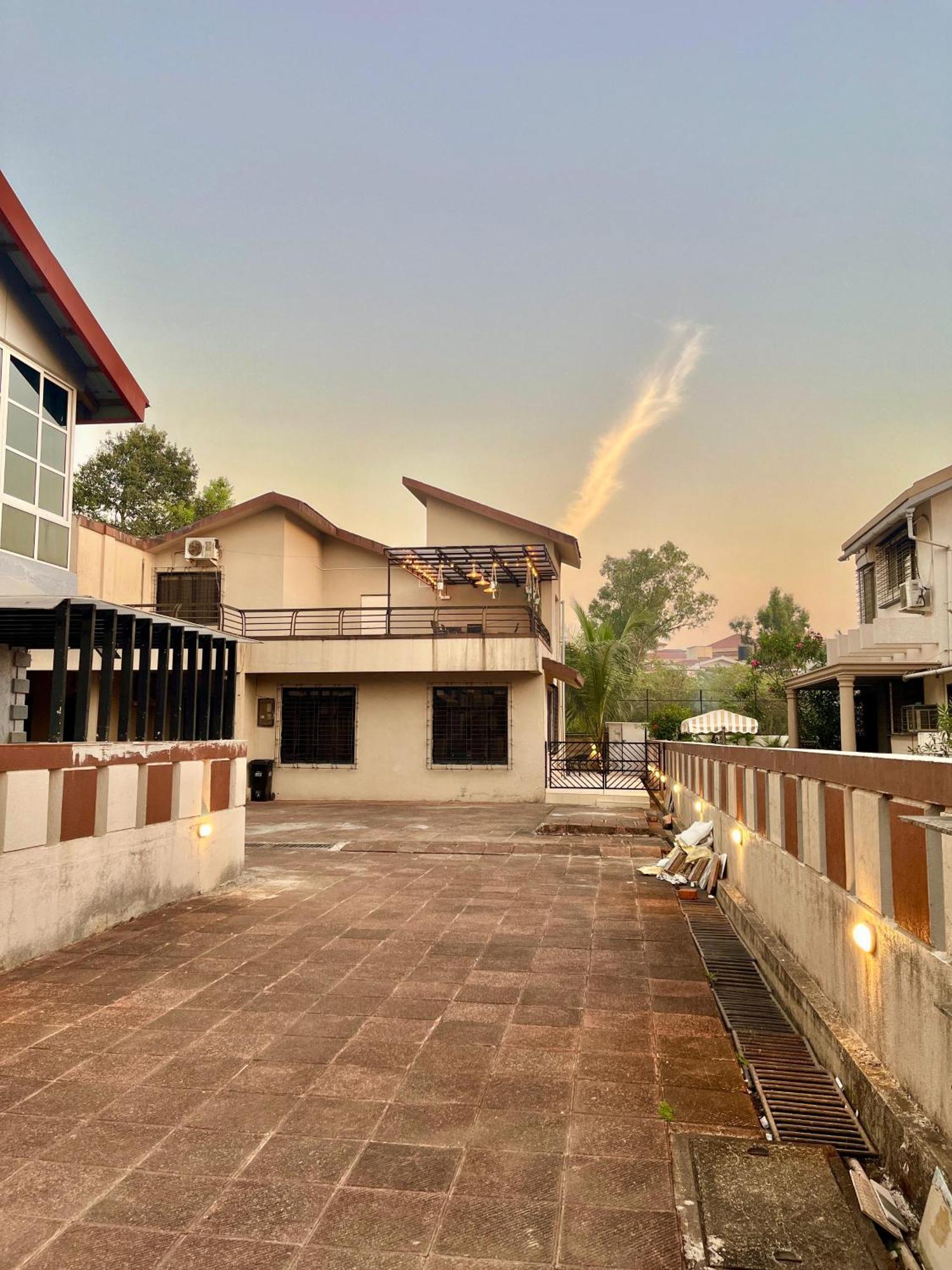 Tranquil : 3bhk Spacious In Gold Valley Villa Lonavala
