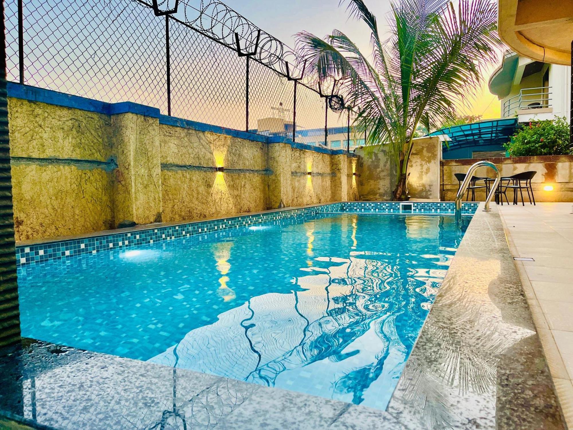 Tranquil : 3bhk Spacious In Gold Valley