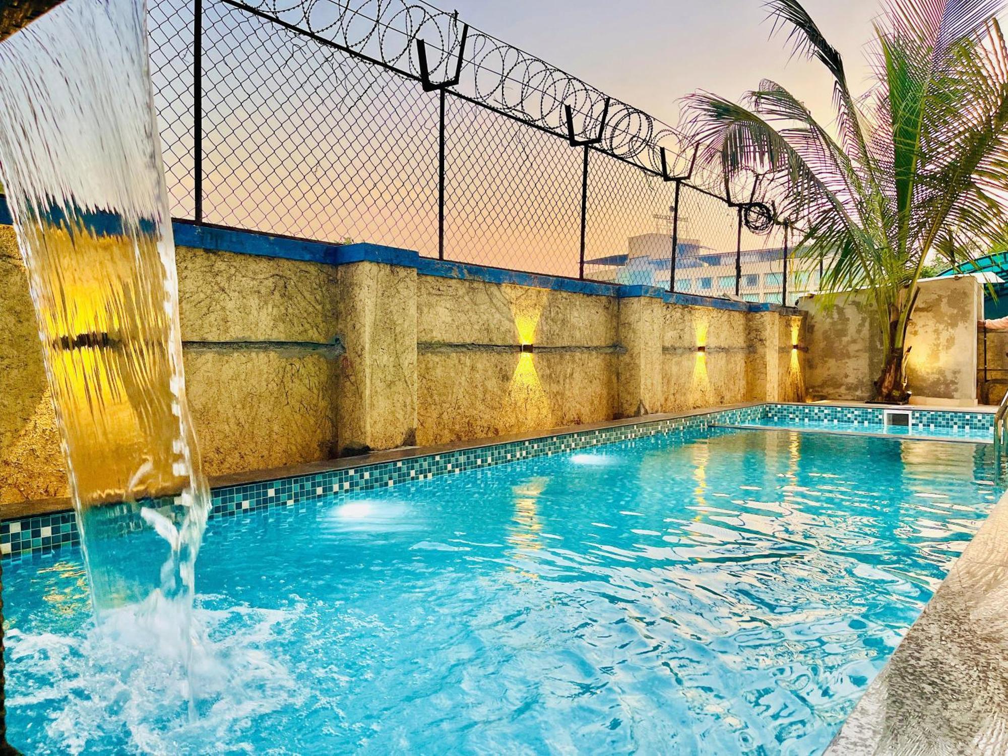 Villa Tranquil : 3bhk Spacious In Gold Valley