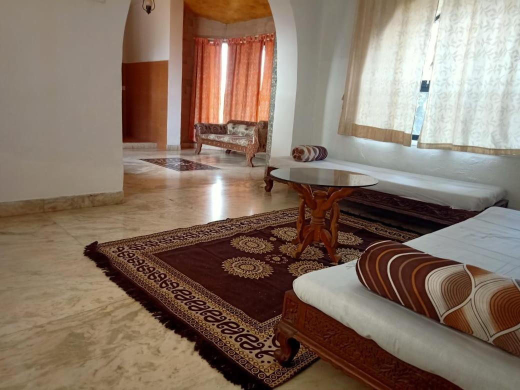 Baileys Castle - 4bhk Oasis In Khandala *