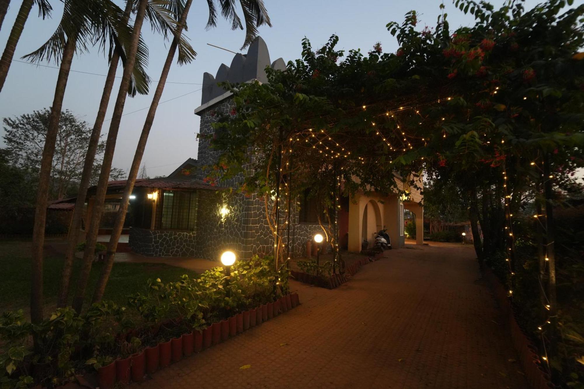 Villa Baileys Castle - 4bhk Oasis In Khandala *