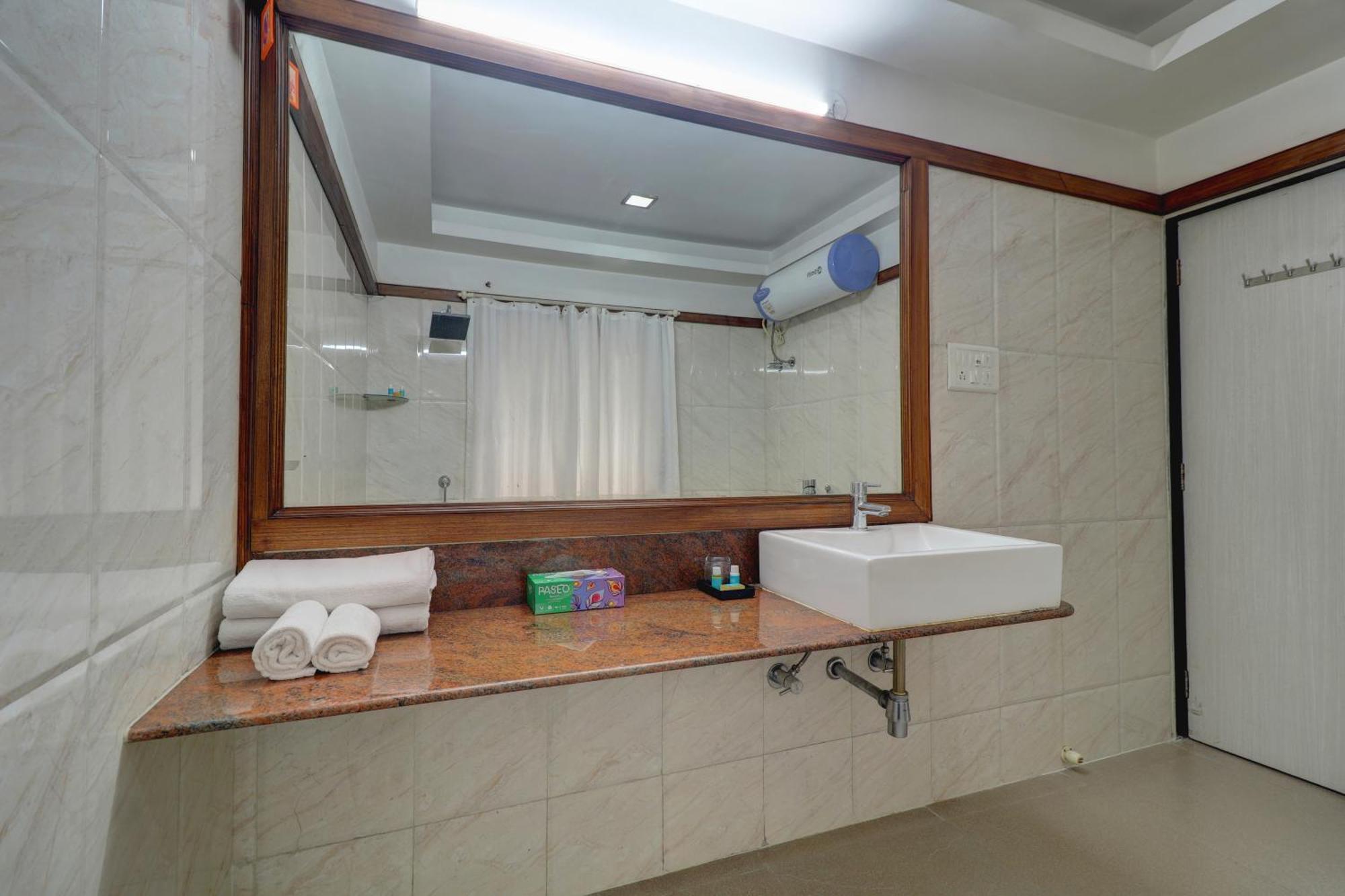 Amazinn Villa Hotel 3*
