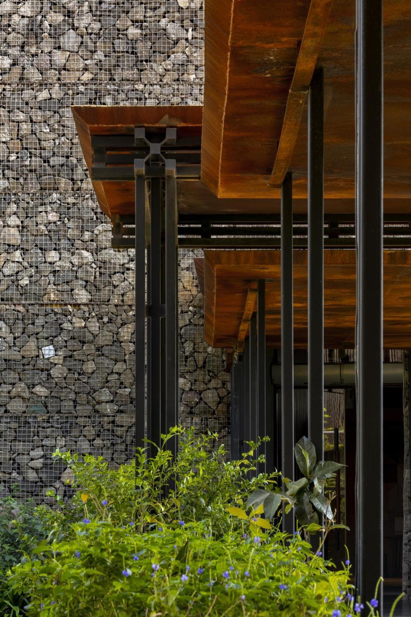 Resort Radisson And Lonavala