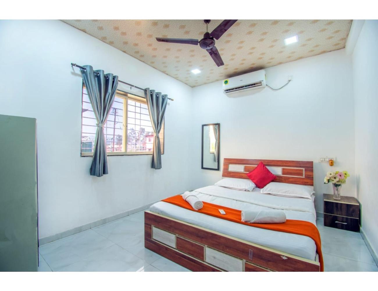 Homestay Silver Villa, *