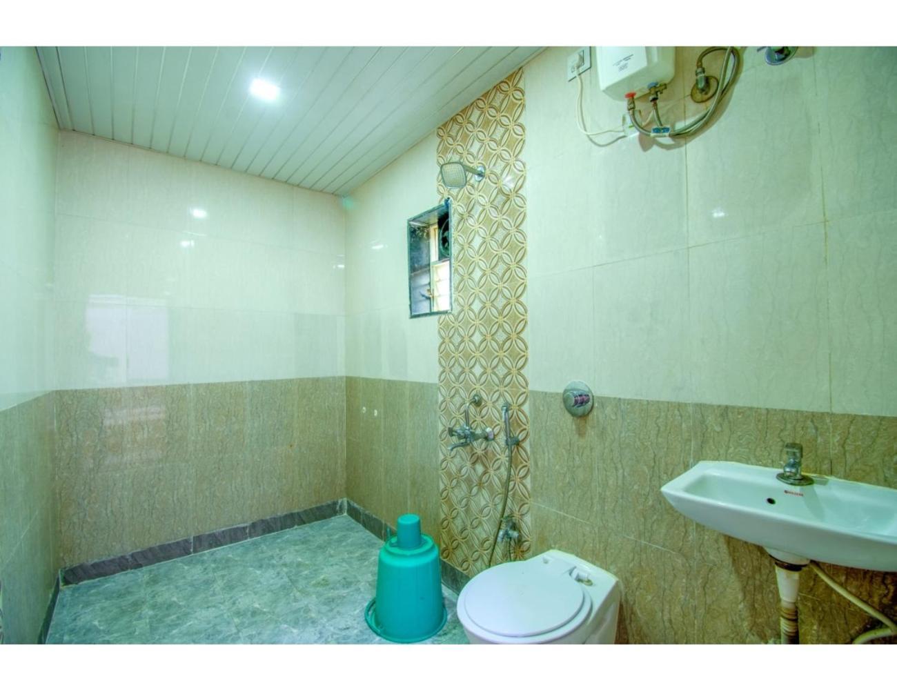 Homestay Silver Villa, *