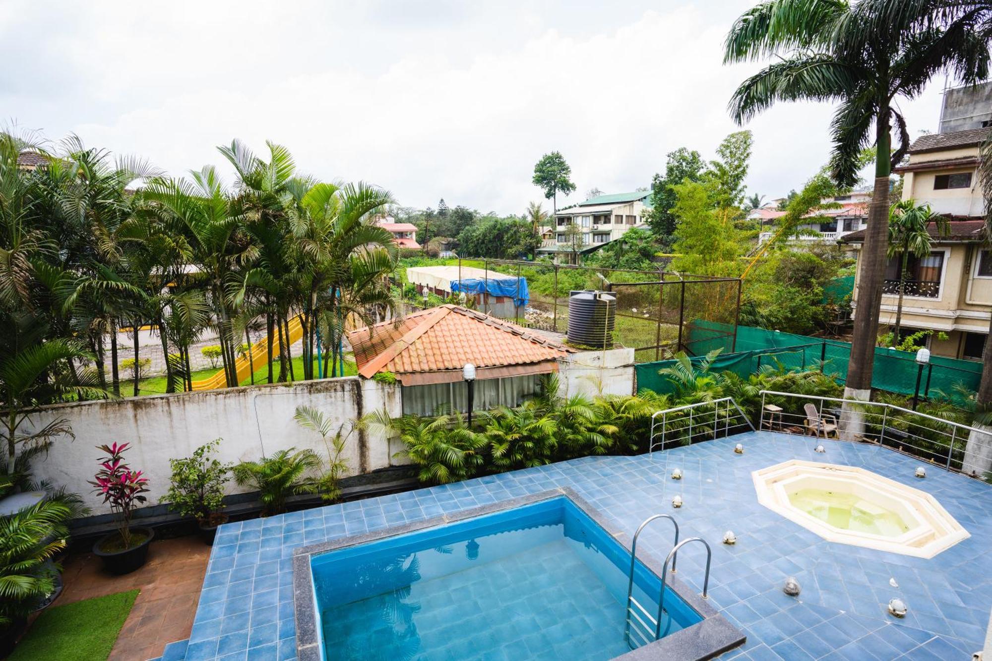 Hangout Villas Villa