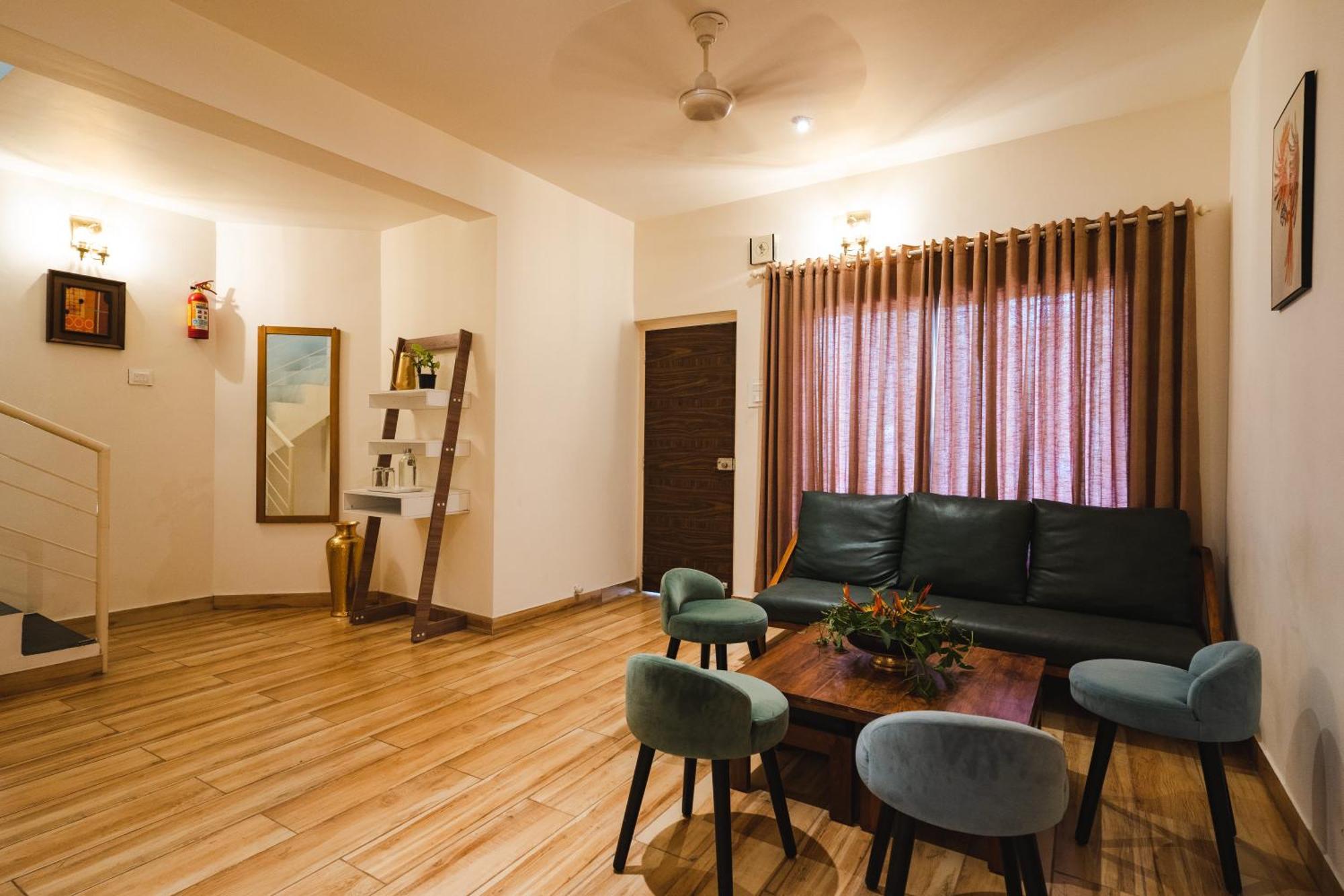 Villa Hangout Villas Lonavala
