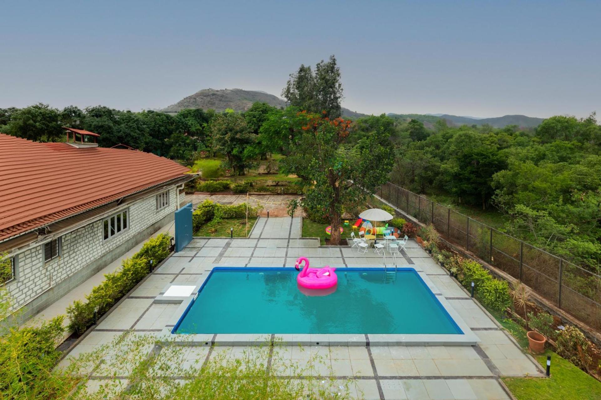Villa Aangan: Heritage Charm With Pool And Entertainment