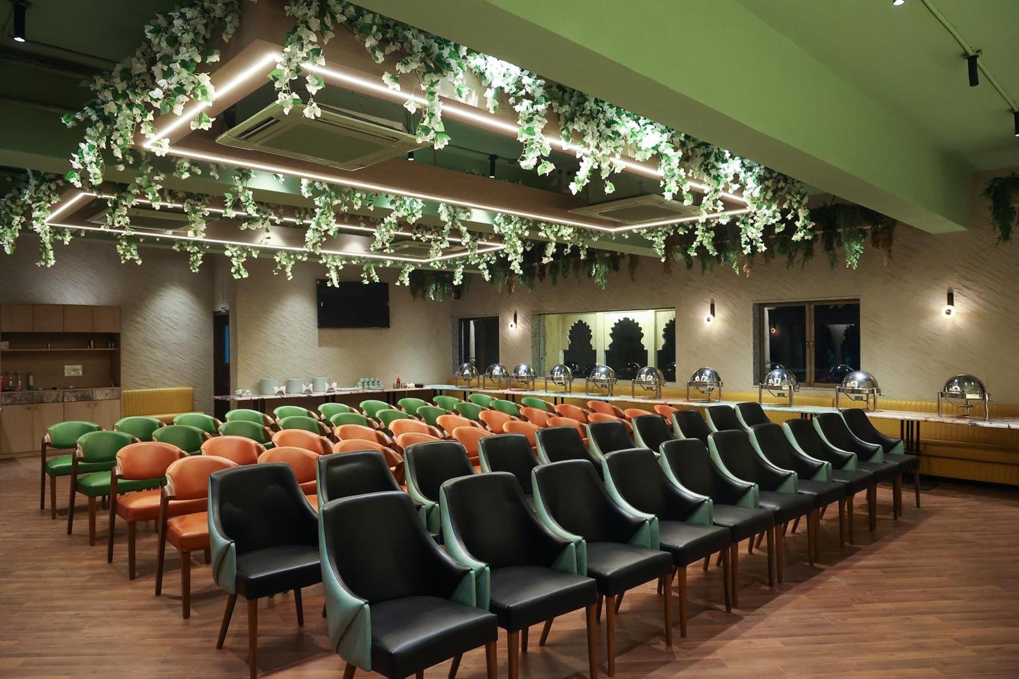 Gautam Hotel