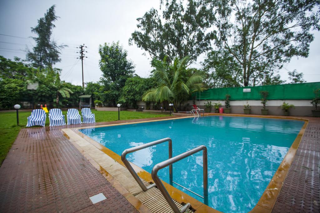 Sterling Resort 3*