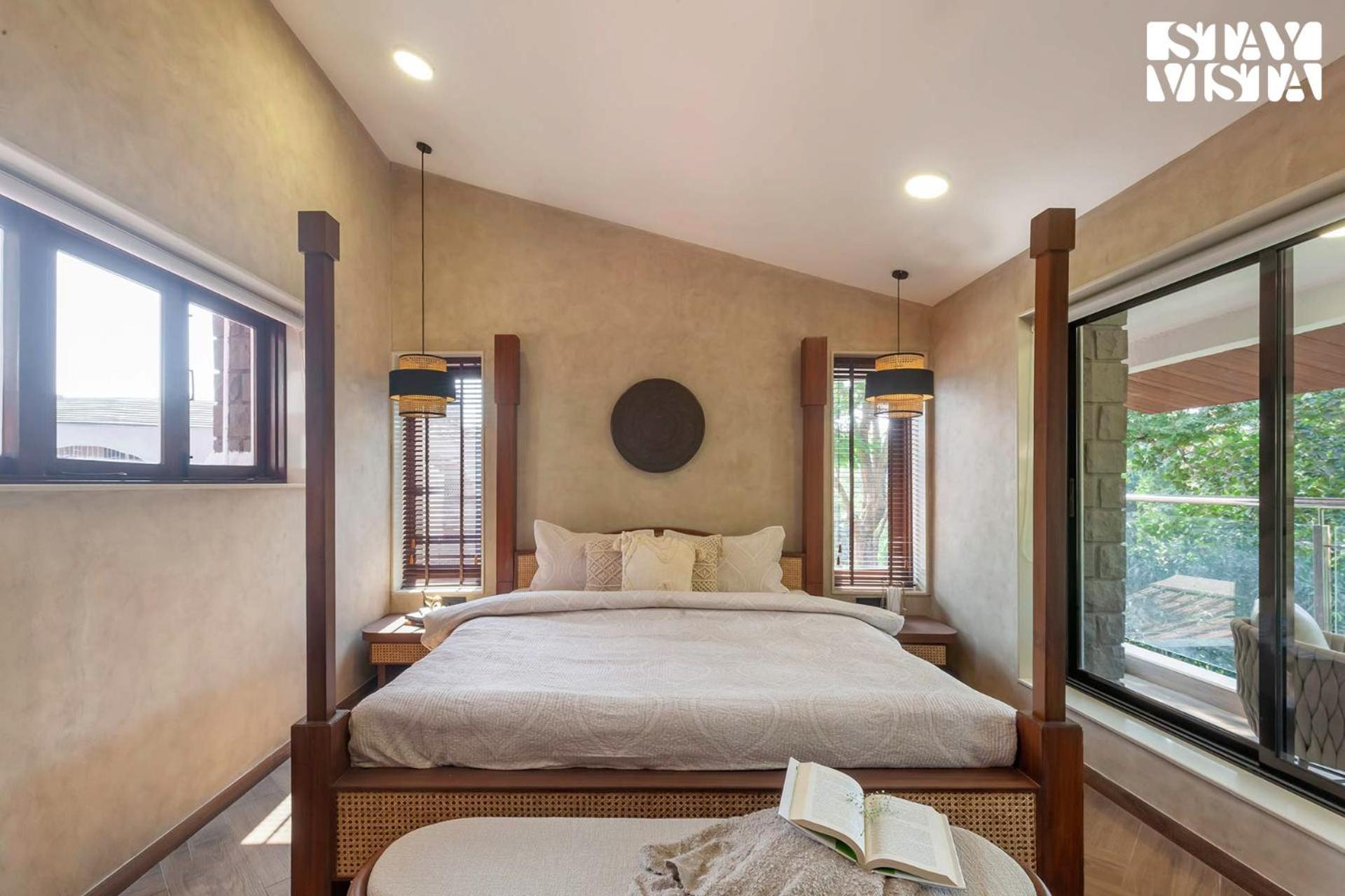 Stayvista's House Of J - Embrace Leisure With Lawn, Pool, And Gazebo